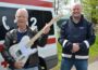 „The Rattles“ unterstützen DRK</br>Signierte Gitarre wird versteigert